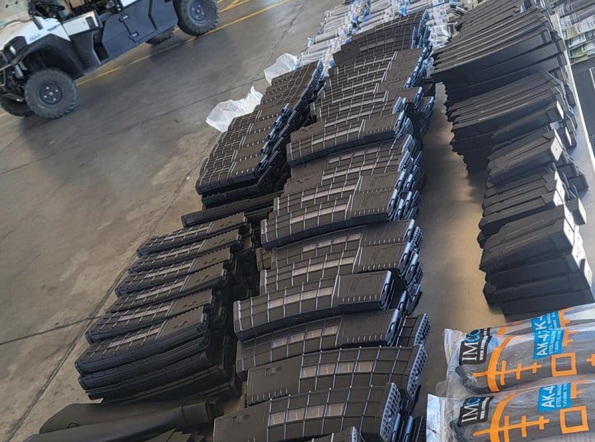 Regalitos Navideños a Plebes